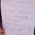 Bigliettini lanciati da Vito Malcangi dal Campanile della Cattedrale di Trani