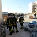 Crolla un solaio durante i lavori all'ex macello di via Canosa: due feriti