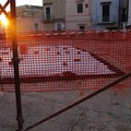 Una voragine in Piazza Toniolo: le abbondanti piogge la probabile causa