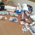 Un latitante, droga e soldi: operazione della Polizia di Andria