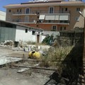 Ritrovato un uomo morto all'interno di un deposito in Via Castel del Monte
