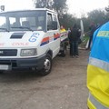 Cisterna d'acqua e coperte per la tendopoli di Via Monte Faraone