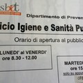 Ufficio Igiene: cavallette e proprietà oscura