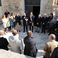 Tornano i visitatori nell'antica Chiesa di Santa Croce