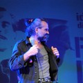 Pelù: «Il ribelle è uno che pensa con la propria testa»