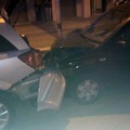 Donna schiacciata tra due autovetture: codice rosso ad Andria