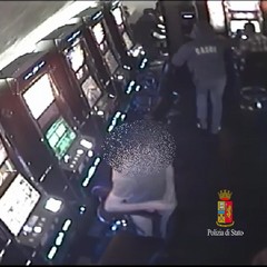 Rapina alla sala slot di Andria