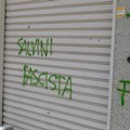 Scritte contro il Comitato elettorale "Noi con Salvini"