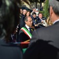 Unità Forze Armate, corona di alloro al Monumento dei Caduti