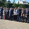 Unità Forze Armate, corona di alloro al Monumento dei Caduti