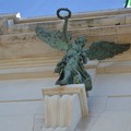 Unità Forze Armate, corona di alloro al Monumento dei Caduti
