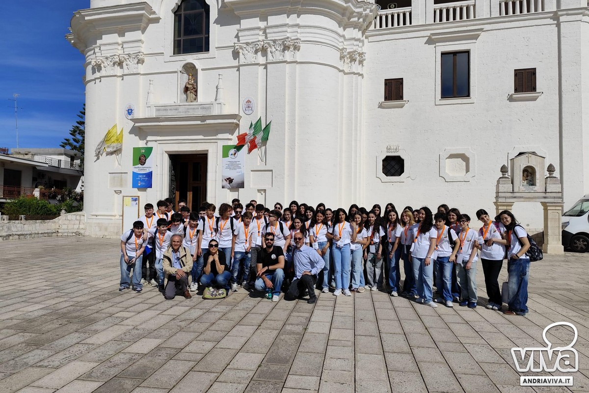 L'orchestra "Anni Verdi" della scuola "P.Cafaro" di Andria