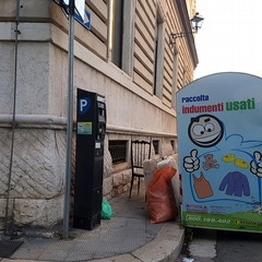 C'è una nuova discarica in città in via Oberdan