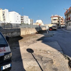 Via Fornaci: interventi di pulizia su aree adibite a parcheggi