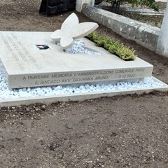 le fasi che hanno preceduto lo scoprimento della lapide dedicata alla piccola Graziella Mansi