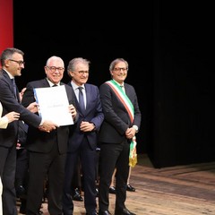 Consegnate le Onorificenze al Merito della Repubblica Italiana