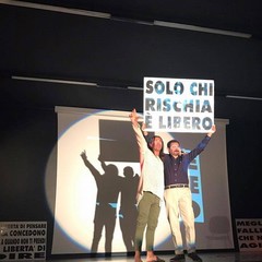 Povia: "Dobbiamo salvare l'innocenza", in scena il concerto convegno