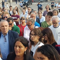 Scoperta ad Andria una lapide in memoria delle vittime della strage ferroviaria del 12 luglio 2016