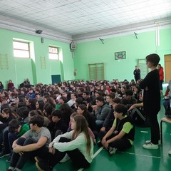 Alla scuola “P.N.Vaccina” incontro di sensibilizzazione all’uso consapevole di internet-cyberbullismo