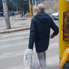 Vandalizzato semaforo pedonale di via Firenze