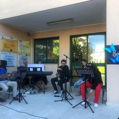 Primo giorno di scuola all'Istituto comprensivo "Verdi Cafaro"