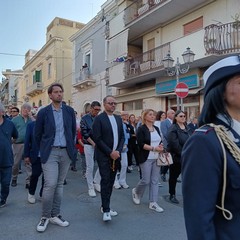 Folla di fedeli alla processione della Madonna dell'Altomare
