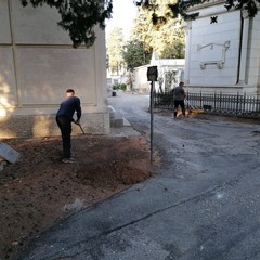 Lavori manutentivi e di pulizia per il Cimitero di Andria