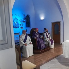 Messa natalizia di Mons. Mansi per il personale dell'ospedale "Bonomo"