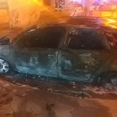 incendio autovettura piazza Sant'Agostino