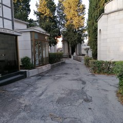 Lavori manutentivi e di pulizia per il Cimitero di Andria