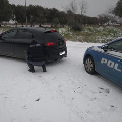 automobilisti messi in salvo dalle "Volanti" della P.S. di Andria