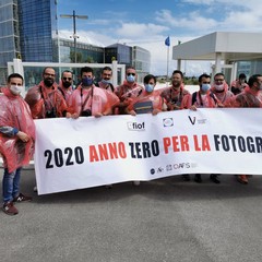 protesta delegazione fotografi andriesi