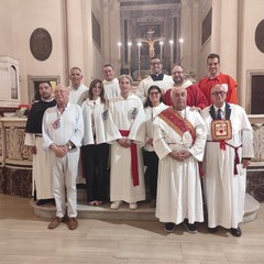 Cerimonia della vestizione di tre nuovi soci della Pia Associazione Crociferi