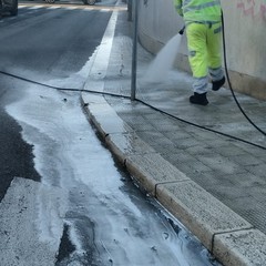 sanificazione straordinaria effettuata sul perimetro dell'ospedale "Bonomo"