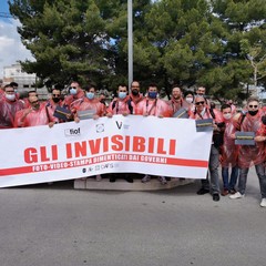 protesta delegazione fotografi andriesi