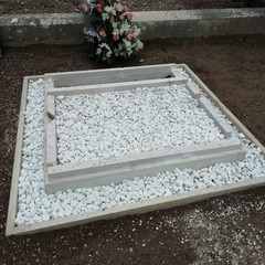 le fasi che hanno preceduto lo scoprimento della lapide dedicata alla piccola Graziella Mansi