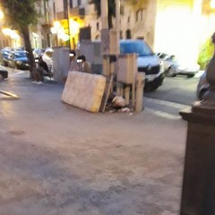 letto con branda in via Annunziata