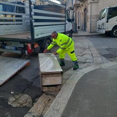 lavori di pulizia e bonifica al quartiere dell'Altomare