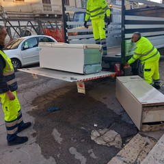 lavori di pulizia e bonifica al quartiere dell'Altomare