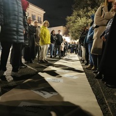 Andria in piazza contro la violenza
