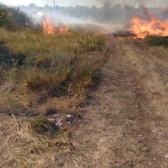 incendio a Castel del Monte