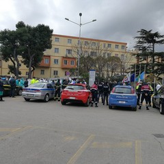 resi gli onori al personale sanitario della Asl Bt
