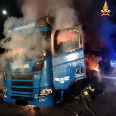 incendio di una bisarca