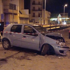 incidente stradale all'incrocio tra viale Togliatti e via Benedetto Croce