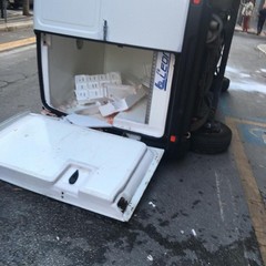 incidente stradale tra corso Cavour e via Torino