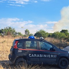 Vasto incendio sulla Murgia: 200 ettari percorsi dalle fiamme