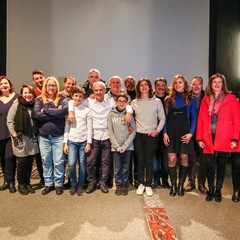 Cast di attori de Il morto sta bene in salute