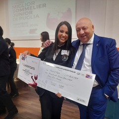 Grazia Cilli con il dirigente scolastico Antonio Natalicchio