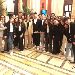 classi istituto carafa in visita a Palazzo Montecitorio a Roma con On Matera