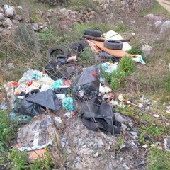 comune avvia raccolta rifiuti discariche sparse